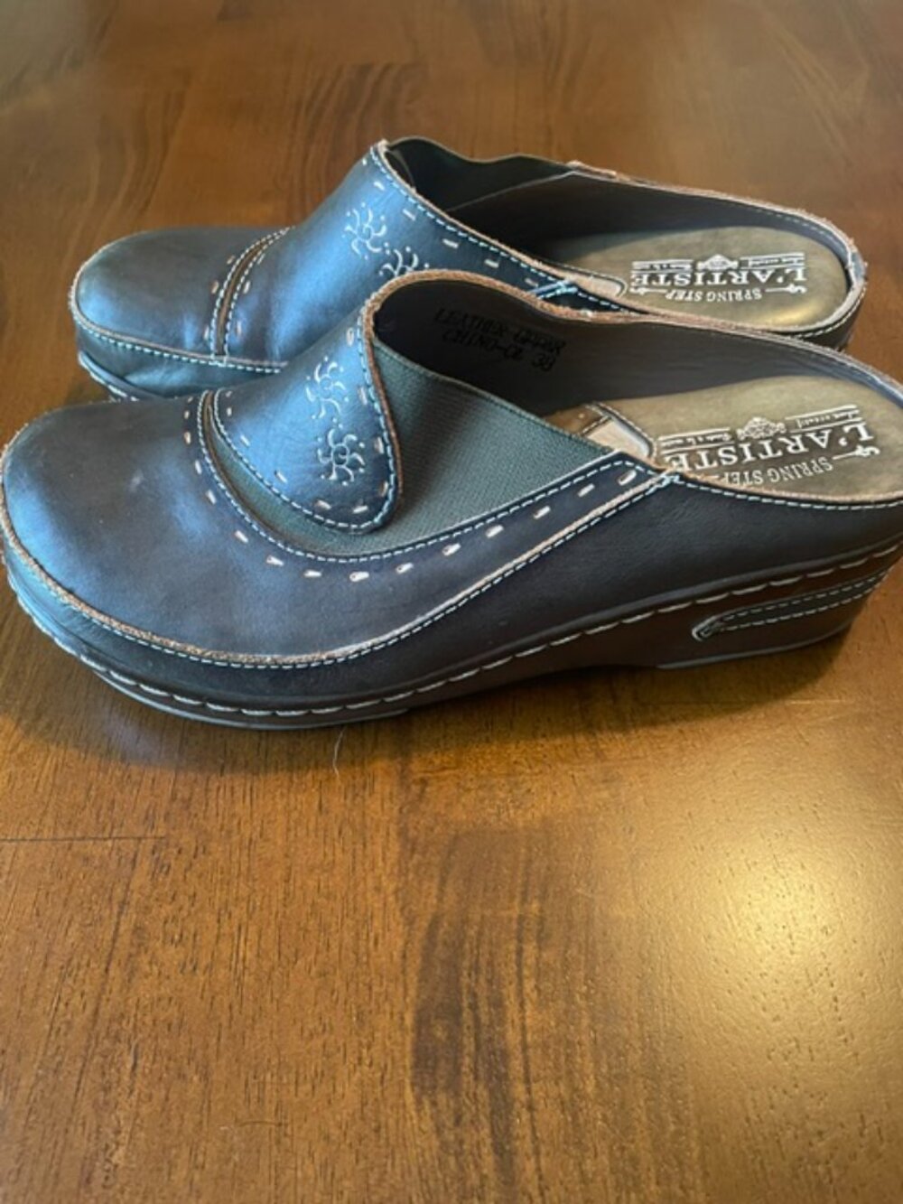 L'Artiste Women's Chino (leather Upper) mule/clog, dark green, size 38 - Picture 3 of 4